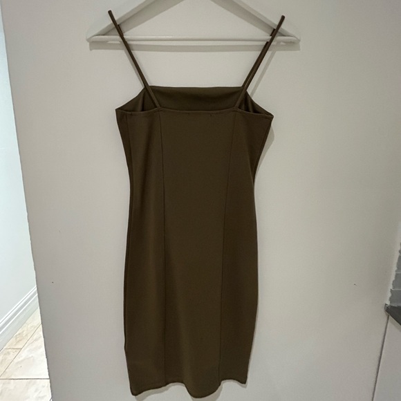 Olive green mini dress - Picture 2 of 3